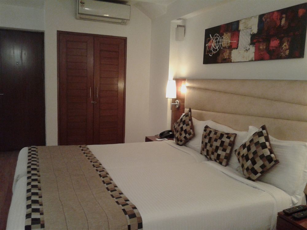 מלון ניו דלהי Ahuja Residency Sunder Nagar מראה חיצוני תמונה