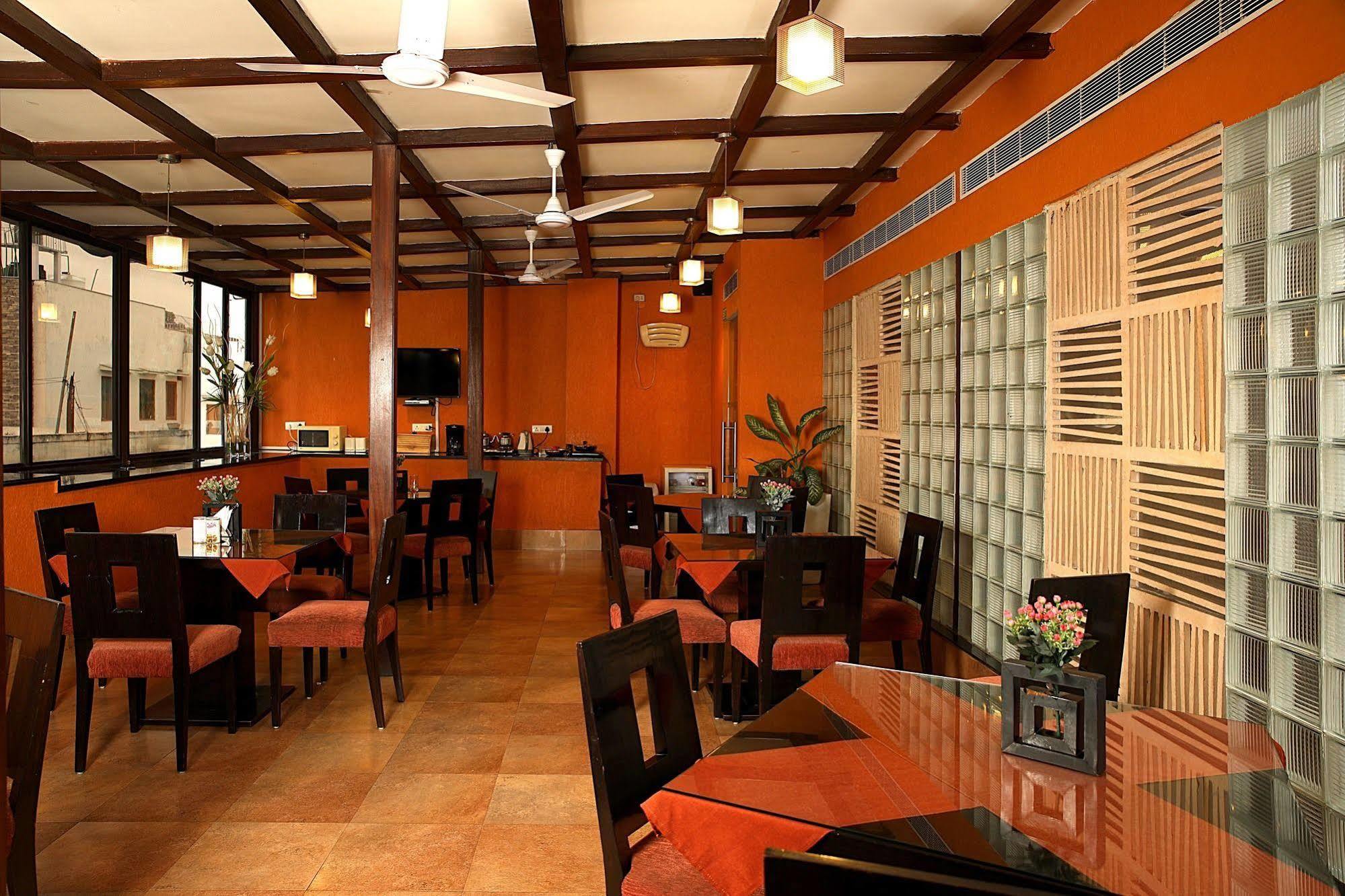 מלון ניו דלהי Ahuja Residency Sunder Nagar מראה חיצוני תמונה