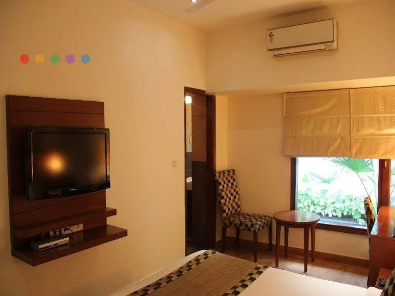 מלון ניו דלהי Ahuja Residency Sunder Nagar מראה חיצוני תמונה
