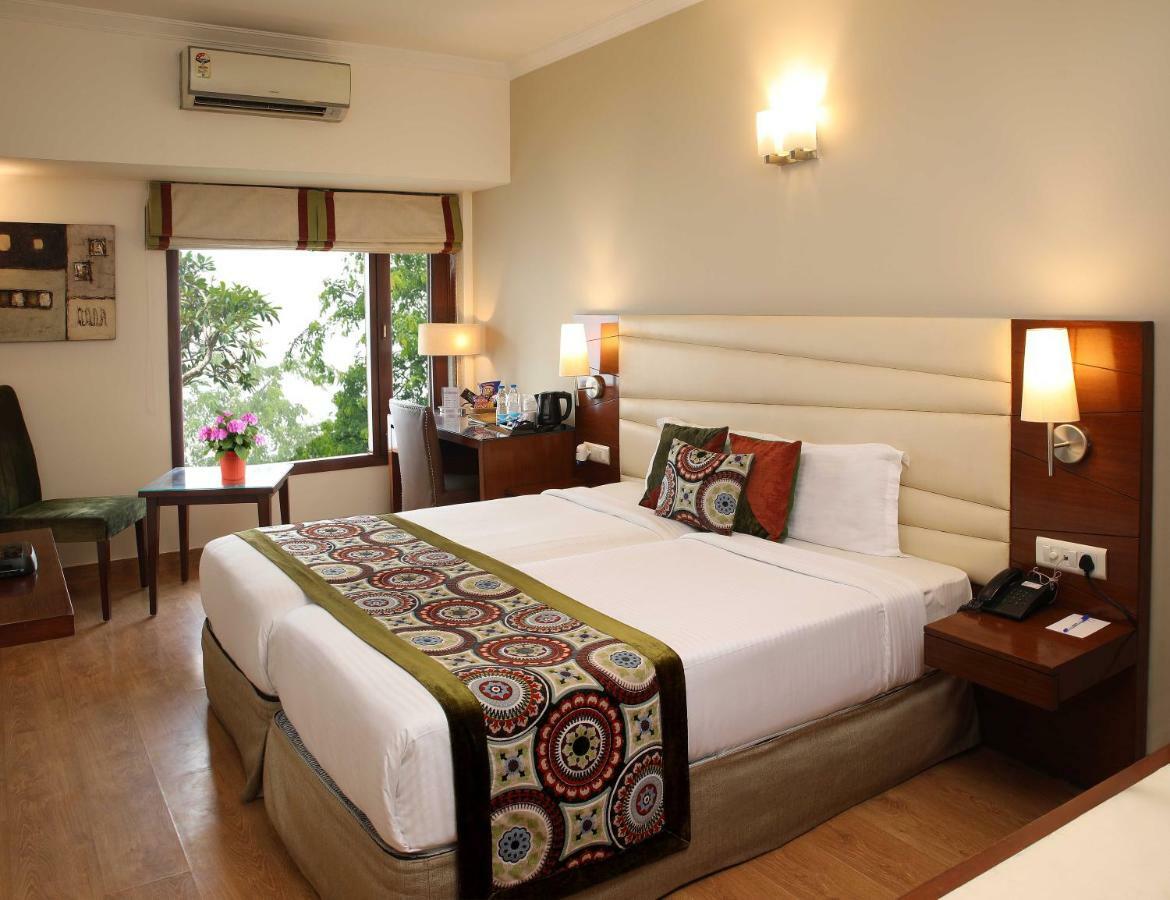 מלון ניו דלהי Ahuja Residency Sunder Nagar מראה חיצוני תמונה