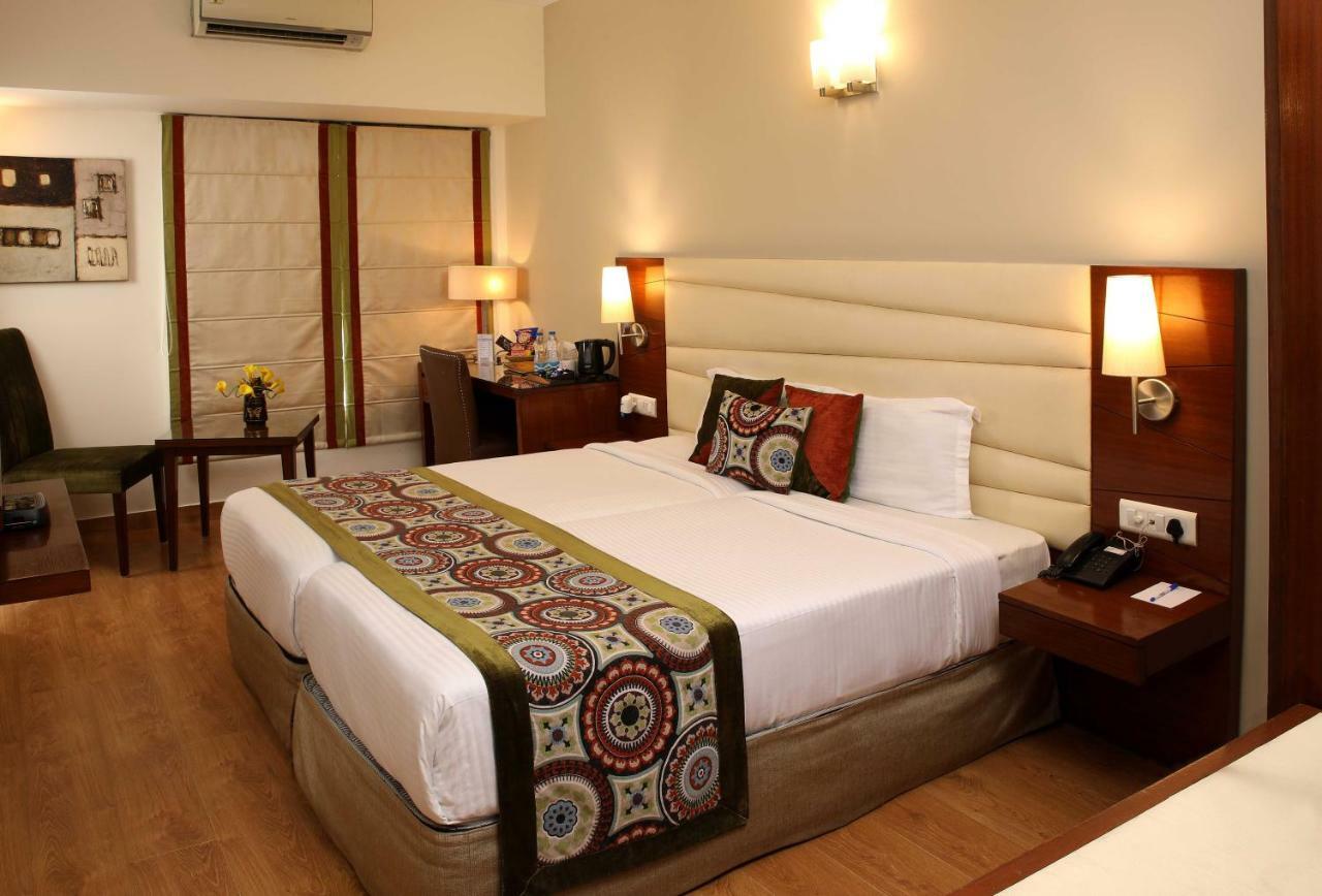 מלון ניו דלהי Ahuja Residency Sunder Nagar מראה חיצוני תמונה