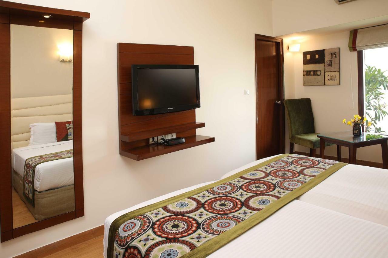 מלון ניו דלהי Ahuja Residency Sunder Nagar מראה חיצוני תמונה