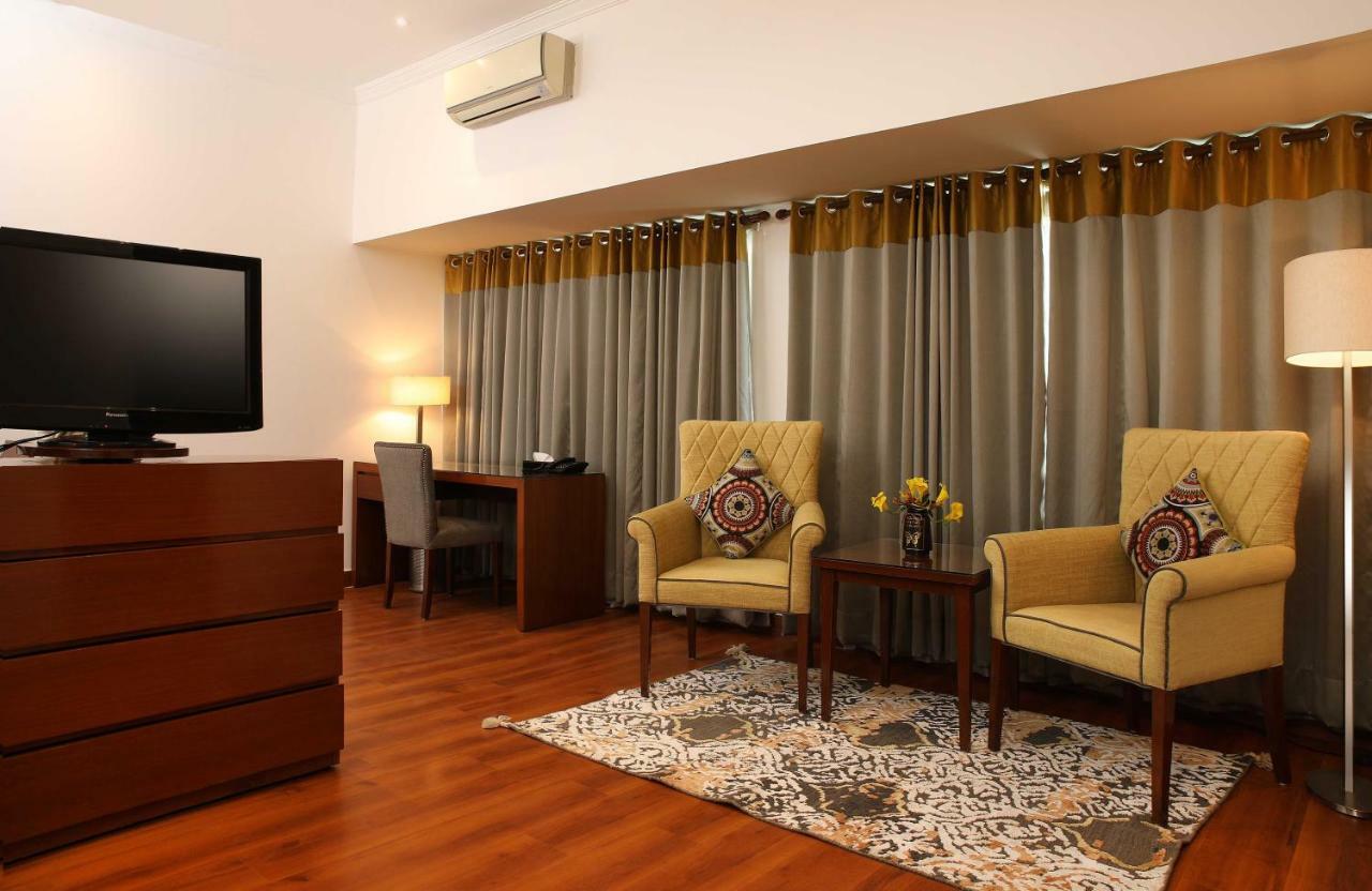 מלון ניו דלהי Ahuja Residency Sunder Nagar מראה חיצוני תמונה