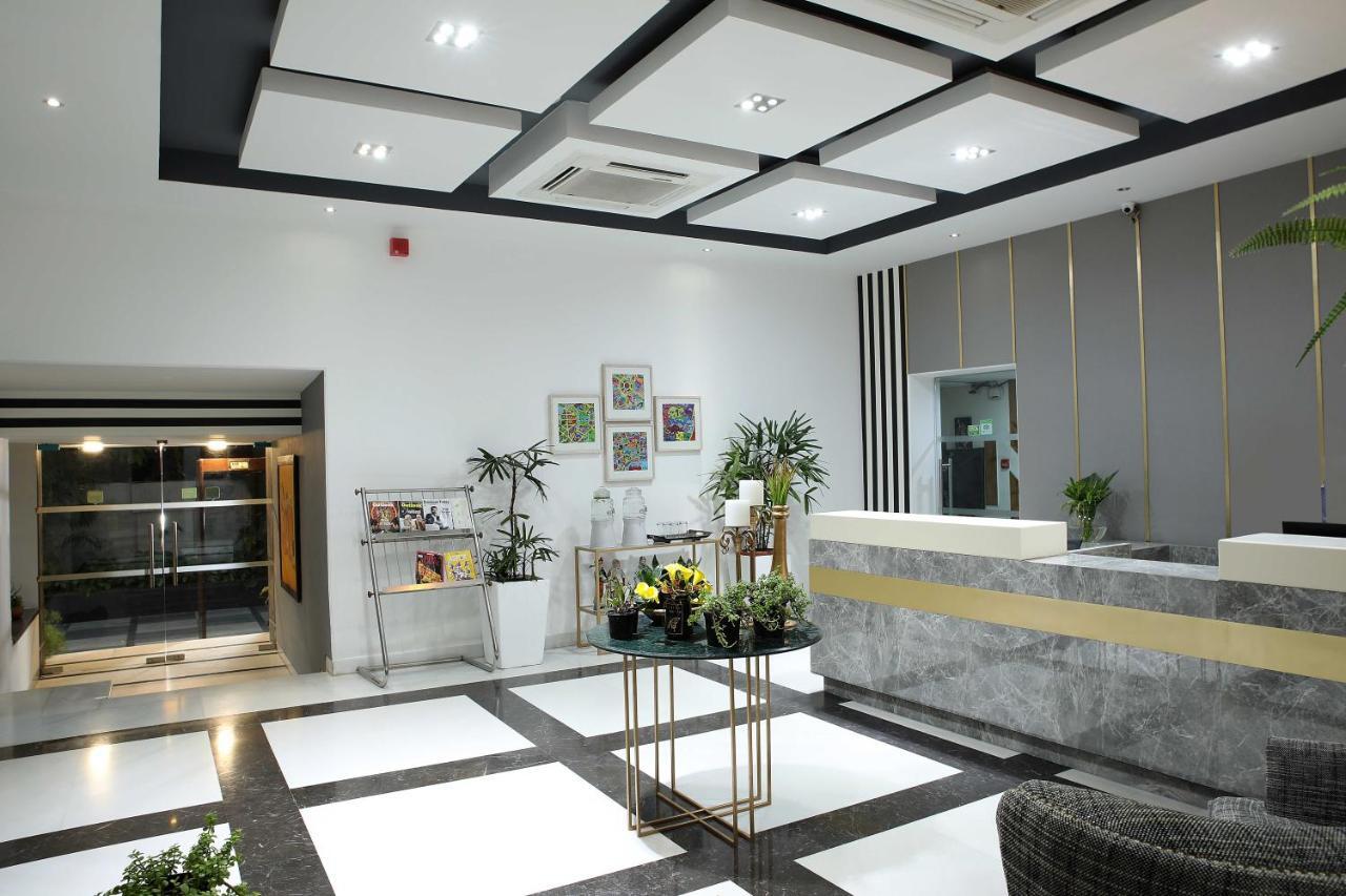 מלון ניו דלהי Ahuja Residency Sunder Nagar מראה חיצוני תמונה