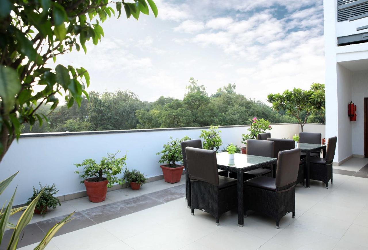 מלון ניו דלהי Ahuja Residency Sunder Nagar מראה חיצוני תמונה